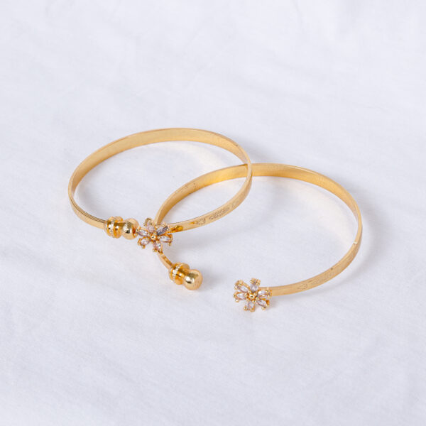 Crystal Stone Flower Design Open Type Bangles (2 Pcs in Pair) - Image 3