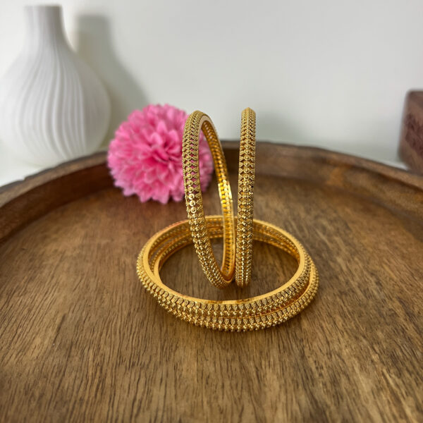 Premium Gold Designer Bangles (4 Pcs in 1 Pair)