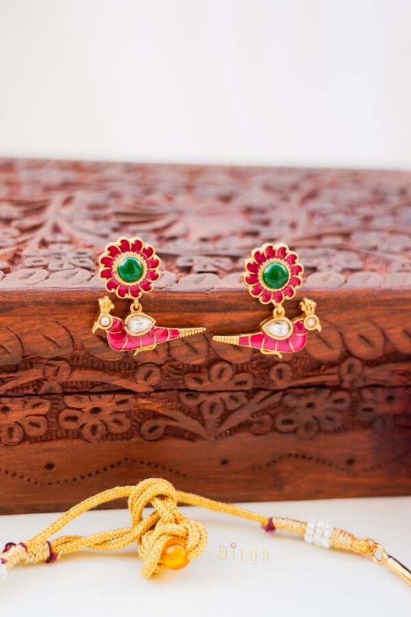 Lotus and Parrot Enamel Design Hasli Necklace with Earrings - Image 3