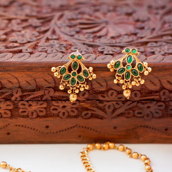 Gold Bead Chain with Double Peacock Kundan Stones Pendant - Image 4