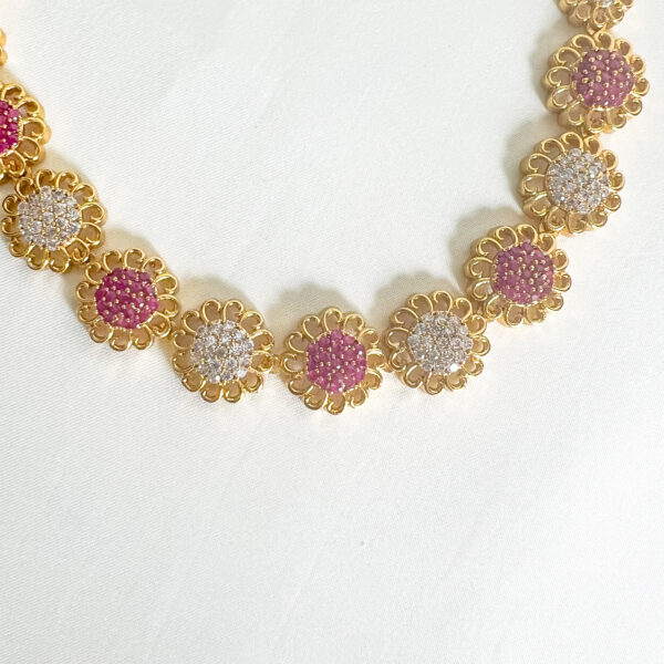 Antique Flower AD Stones Neckset - Image 2