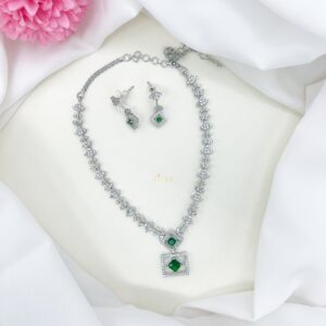 Square Emerald Pendent AD Neckset