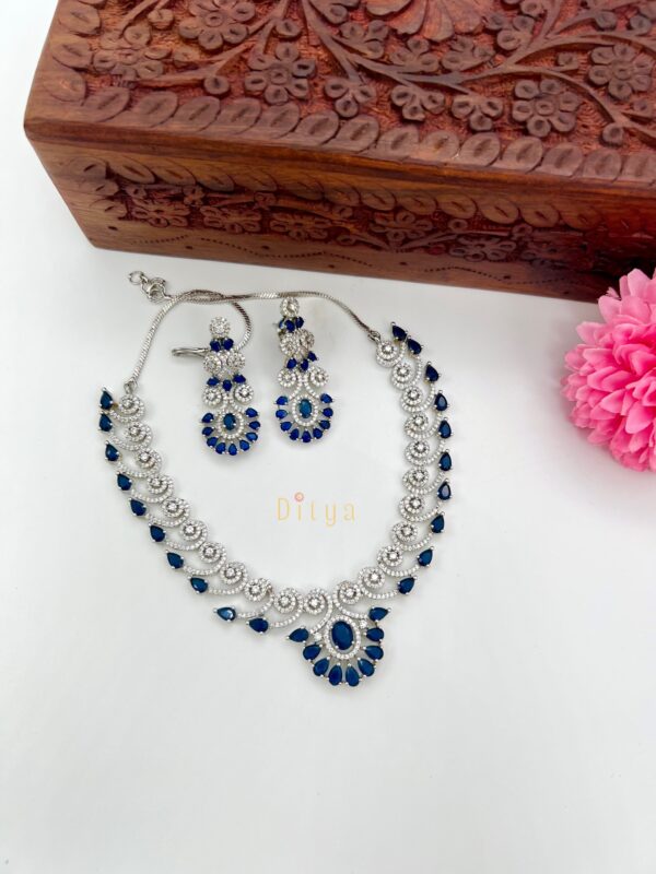 Tear drop & Oval Shaped Swirl Pattern AD Stones Necklace - Deep Blue